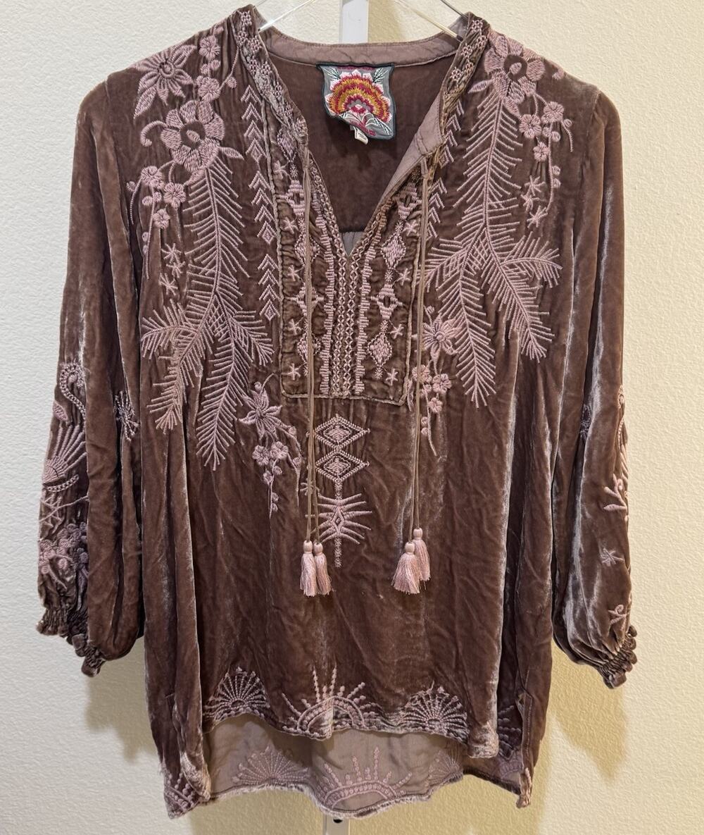 Johnny Was Velvet Floral Embroidered Tunic Blouse Brown Tassels Sz XS